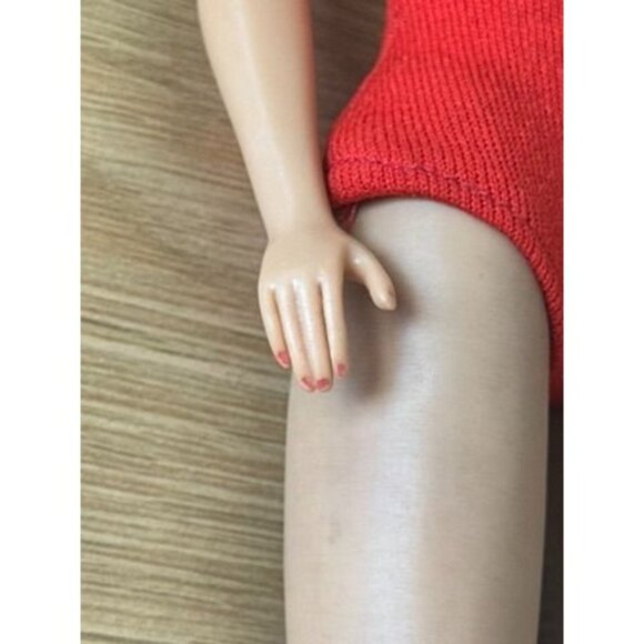 VTG Midge 1962 Brown Bubble Hair Blue Eyes Side Eye Original Red Swimsuit - Picture 4 of 16